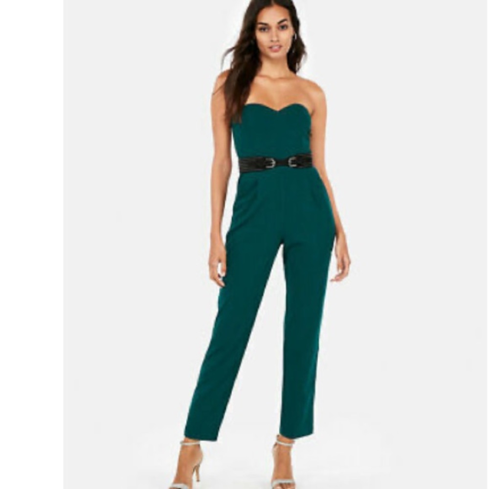 Gorgeous Express green jumpsuit -strapless pockets